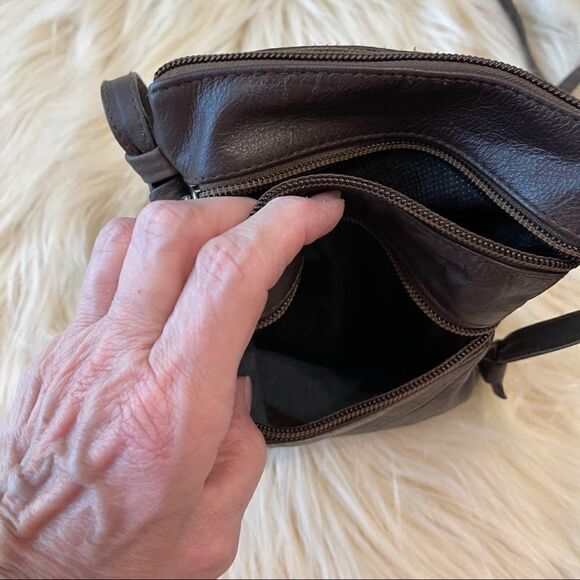 Handmade Argentinian‎ Leather Crossbody Bag, Brown - Picture 5 of 10